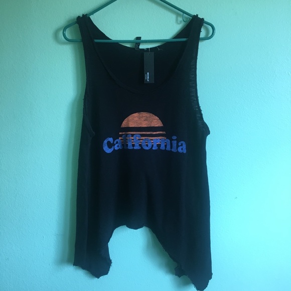 NWT Michelle by Commune California Sharkbite Tank - Picture 1 of 5
